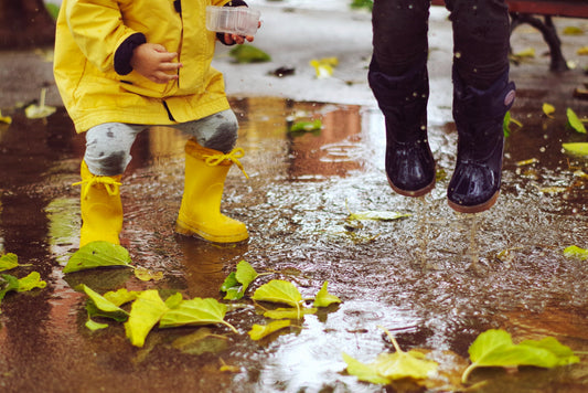 At What Age Should Kids Stop Wetting Themselves?