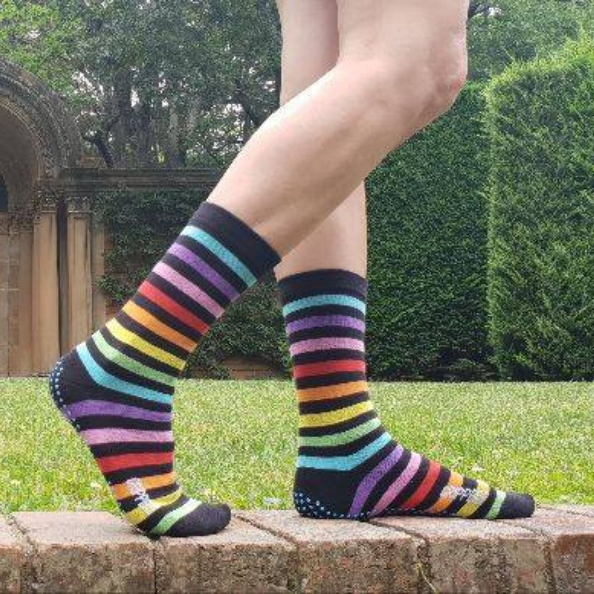 Gripperz Adult Grip Socks  Non-Slip Circulation Socks – Caring Clothing