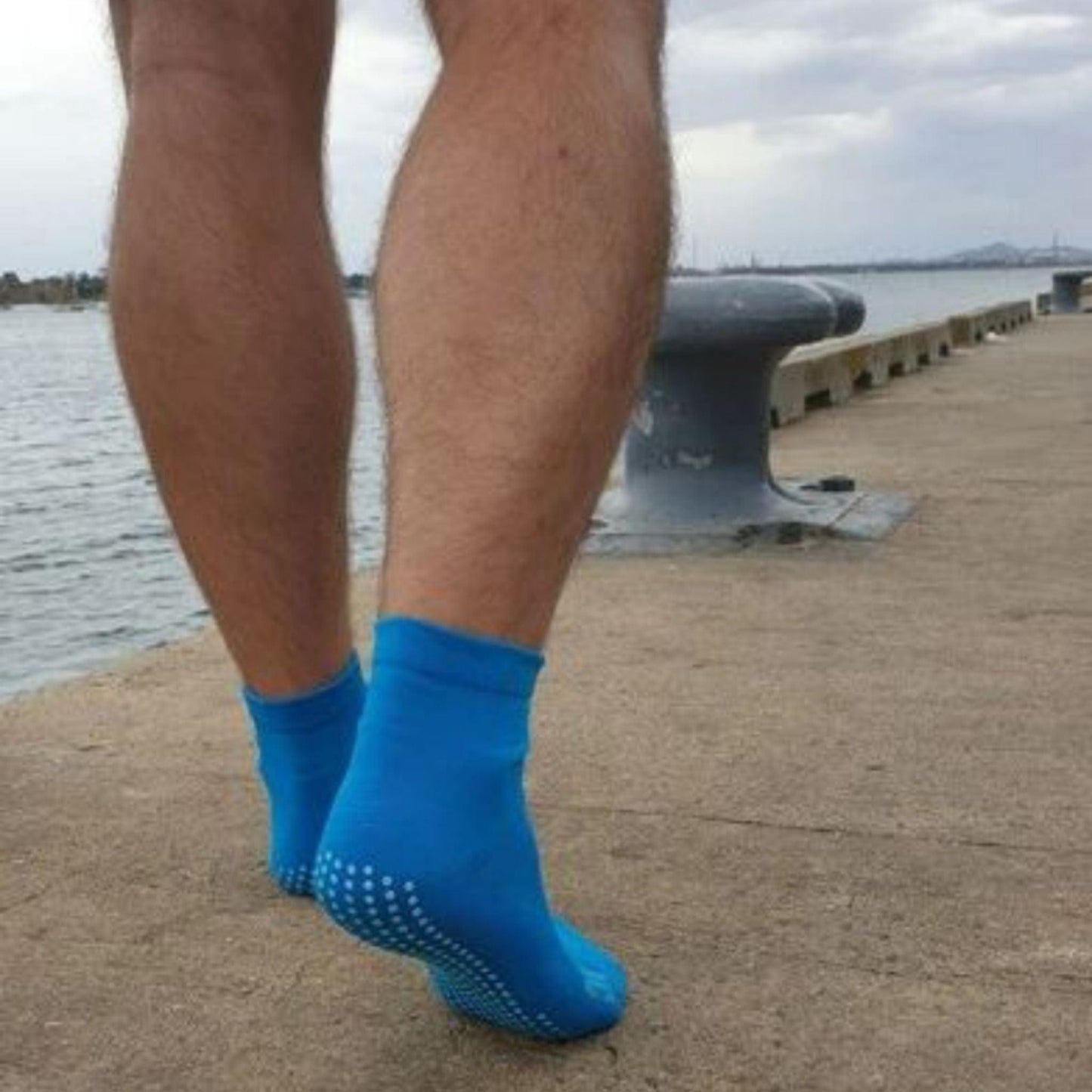 Gripperz Adult Grip Socks - Non Slip Maxi Socks - Caring Clothing