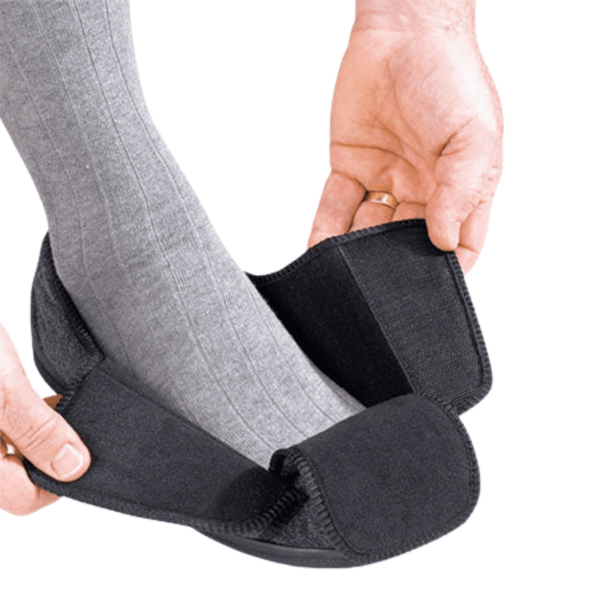 Grosby Men's Francis Slipper Caring Clothing